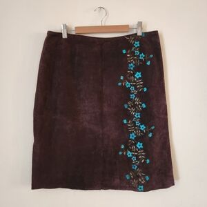 VINTAGE Brown Suede Embroidered Skirt